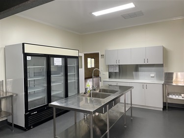 Lake Broadwater Commercial Kitchen